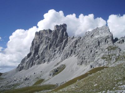 016-Die Drusenfluh am Raetikonhoehenweg